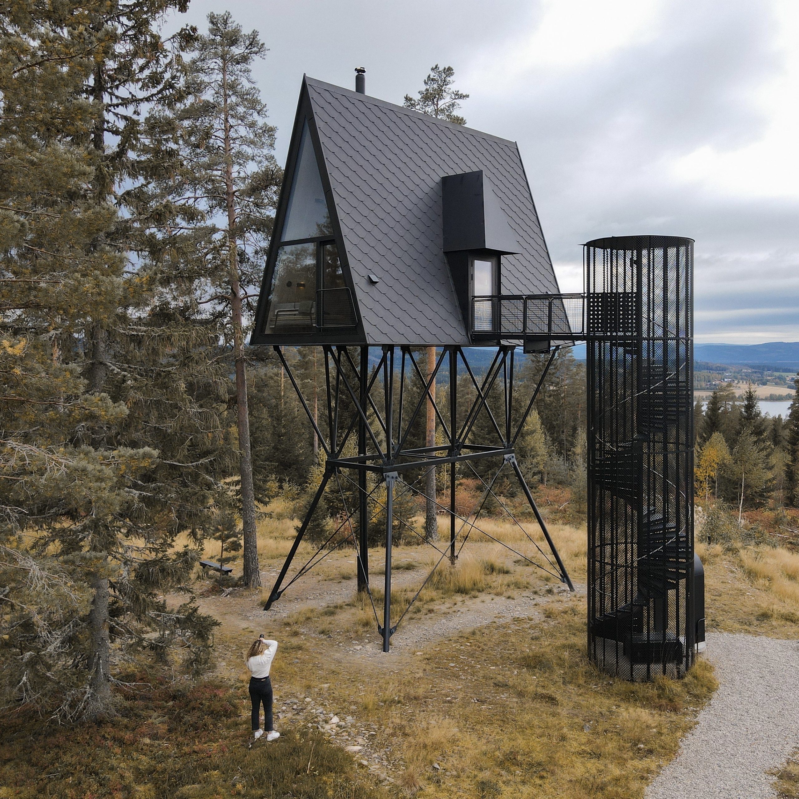 PAN TREETOP CABIN